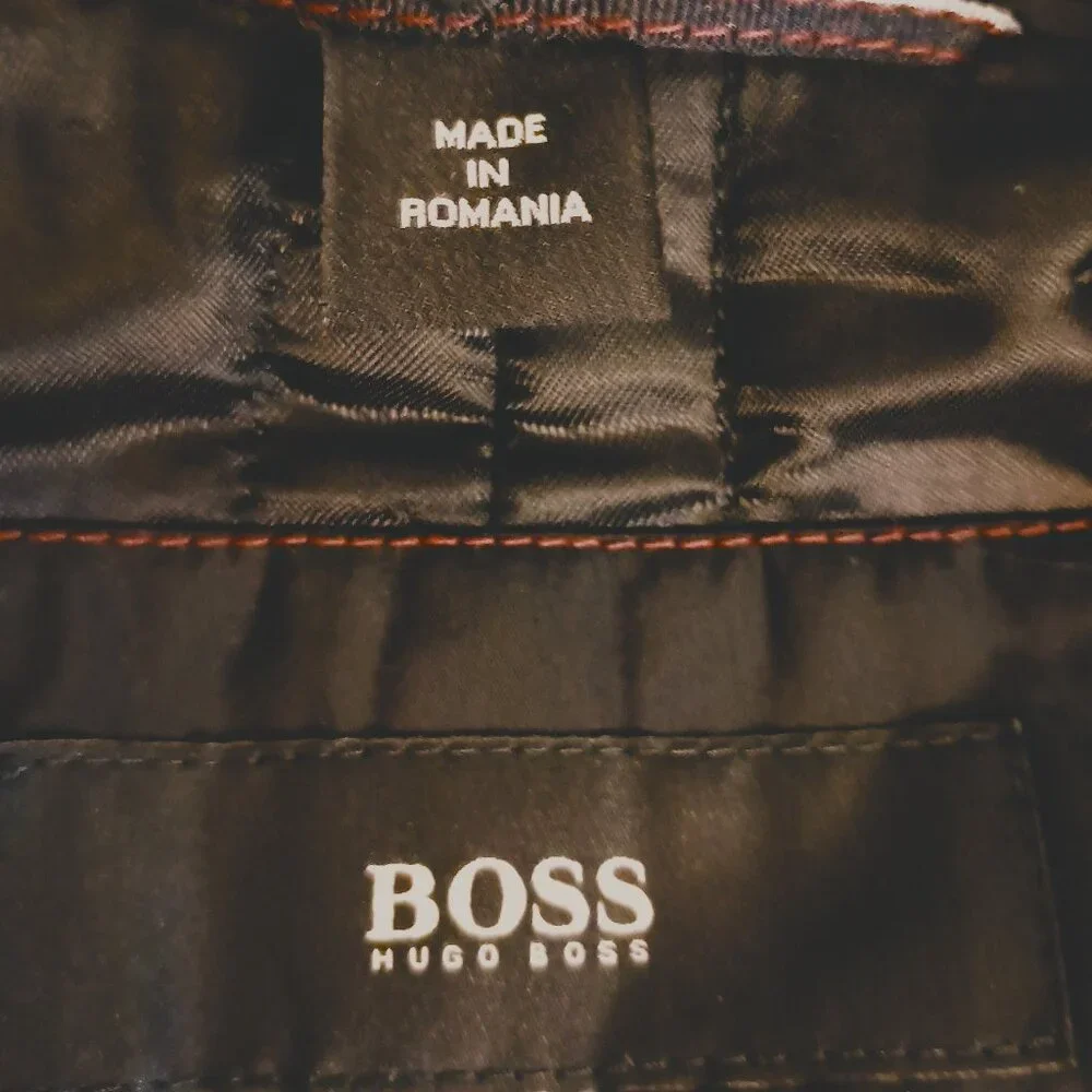 Hugo Boss Wool Cashmere Coat with Inner Bib & Ribbed Collar Size 40R EUC - Picture 8 of 16